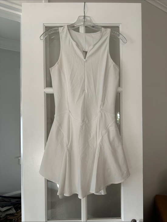 lululemon athletica Dresses & Skirts - lululemon athletica ivory tennis dress with built in shorts with pockets